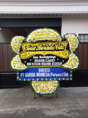 Papan Bunga Duka di Sambi