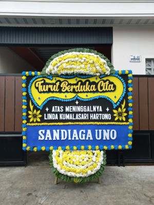 Papan Bunga Duka di Sambi